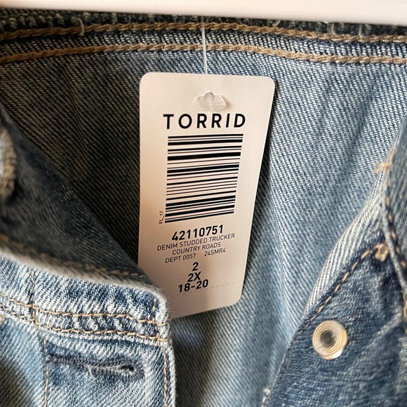 Blue Denim Jacket with Studded Details 2X from Torrid - Picture 4 of 5